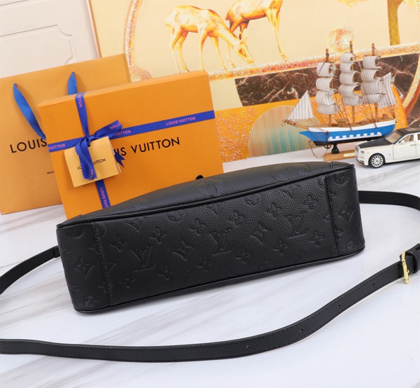 ルイヴィトンバッグ内部構造